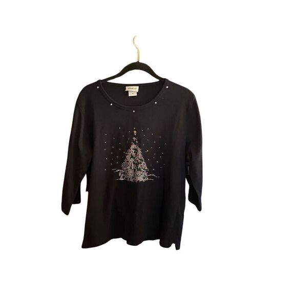 Distinct women’s black, 3/4 sleeve Christmas tree T-shirt, size medium - Picture 1 of 4